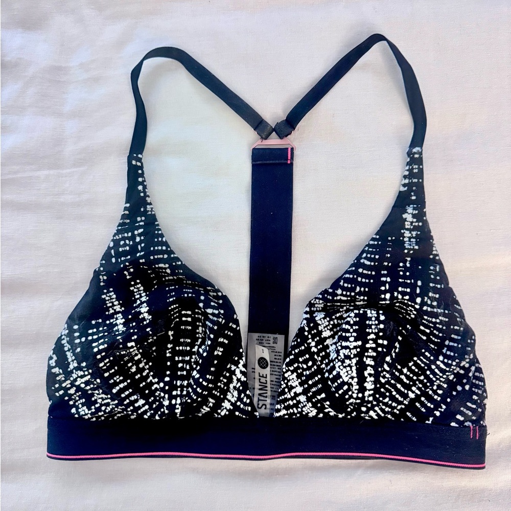 Stance Sports Bra Strappy Back | Black White Print | Yoga Gym Athleisure